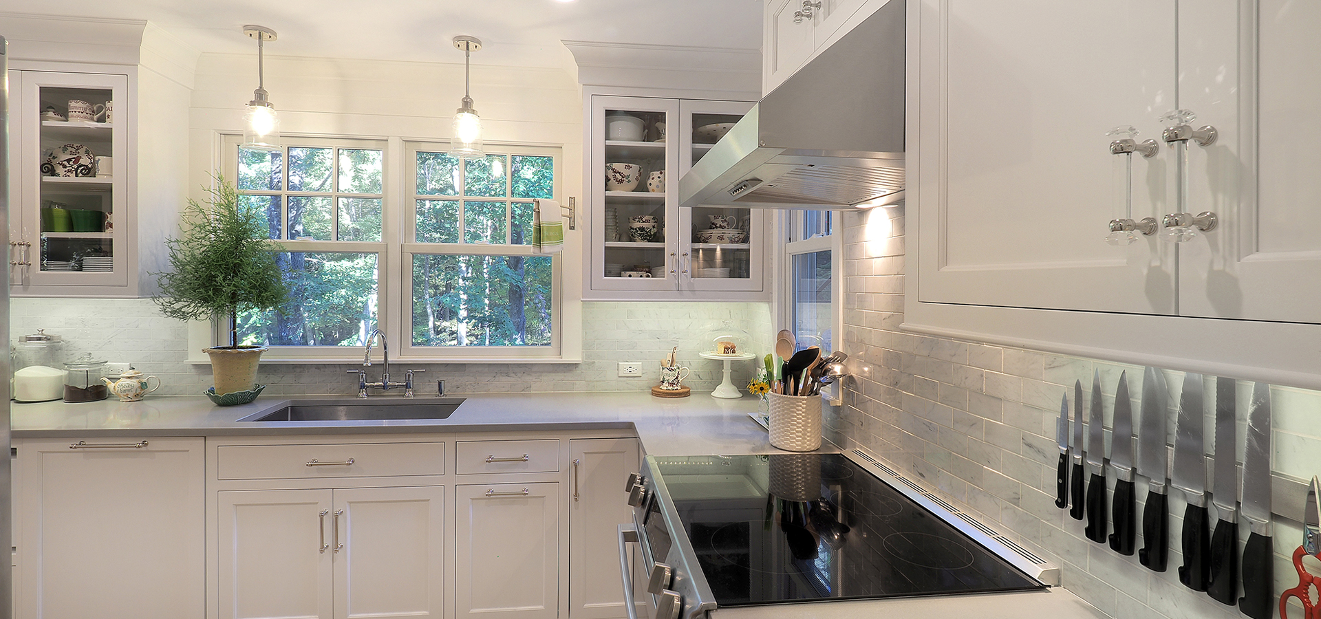 Modern residential home kitchen designed by Tim Lener Architecture